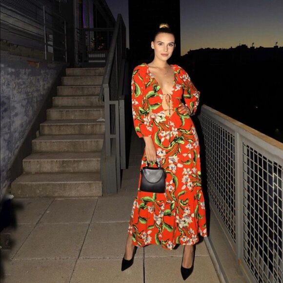 ZARA CUT OUT PRINTED DRESS XS - Picture 2 of 9